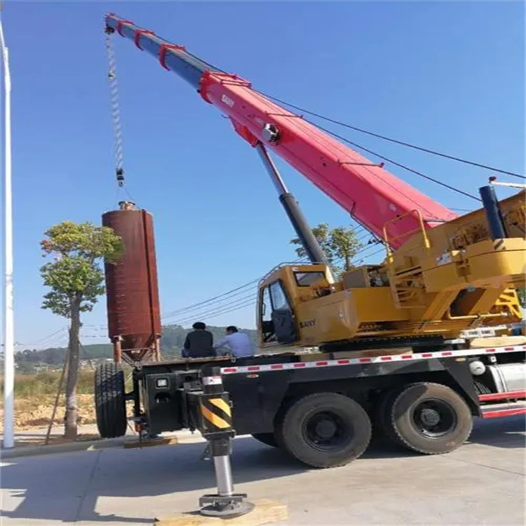 万冲镇专业吊车租赁多少钱