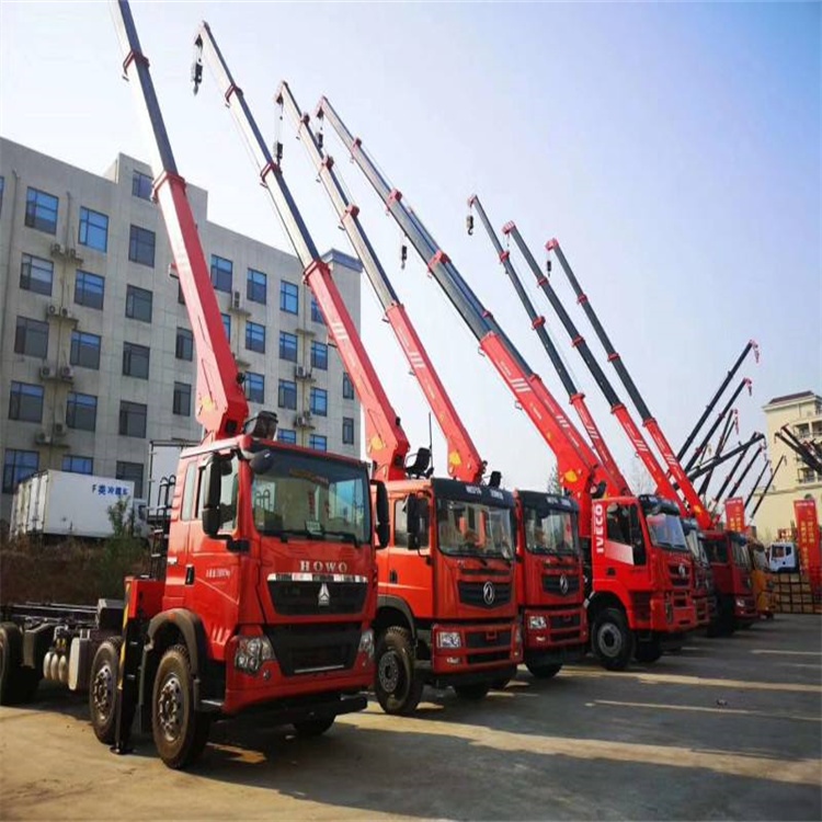 万冲镇租专业吊车电话